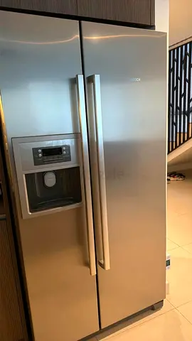 Bosch Side-by-Side Refrigerator with Ice & Water Dispenser - Silver