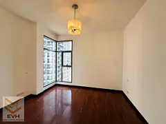 1BR Apartment | Green Lakes 1 | Downtown City View