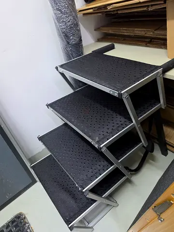Pet Gear & Ramps Bundle – Portable Steps & Car Ramp for Dogs