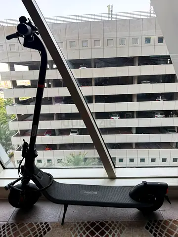 Ninebot eKickScooter E2 II – 2025 | Barely Used