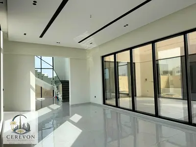 Elegant 5-Bedroom Villa + Maid's Room for Rent in Al Aweer 1