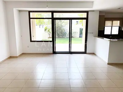 Spacious 3 Bedroom Villa | Maid Room | Vacant | Private Garden