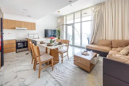 √ Furnished Corner Simplex | 2 Balconies | VACANT√