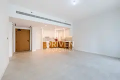 Brand New | Luxury Apt with Beach Access
