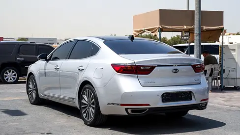 2019 KIA CADENZA 照片 5