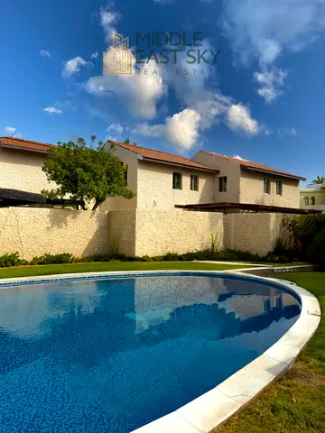 VILLA COMMUNITY | SWIMMING POOL | COMPOUND