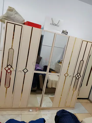 6-door mirrored wardrobe - beige, good condition