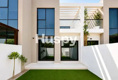 Vacant Now | Single Row | Landscaped