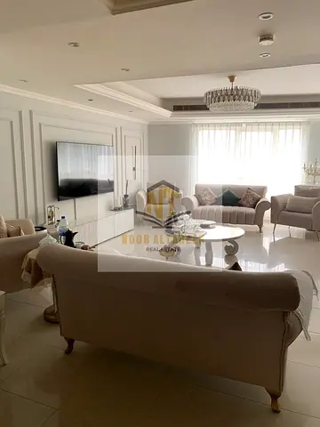 For Sale | 4-Bedroom Apartment on the Corniche – Al Majaz 3, Sharjah. Features: Strategic location