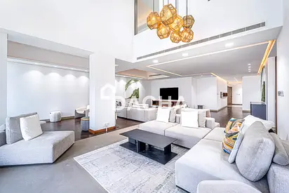 Duplex Penthouse | Fully Upgraded | Marina view