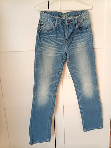 GAP Straight- Light wash slim-fit boy's jeans, size 13 - gently used