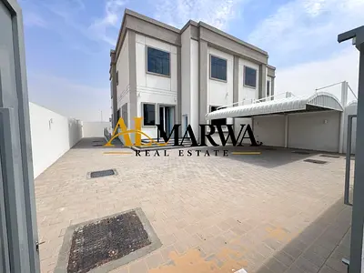 Spacious & Bright 5-Master BedRoom Ready to Move Villa