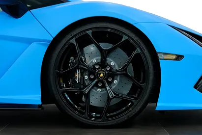 Lamborghini Revuelto 2025 GCC Specs - Hybrid V12 - Dealer Warranty-3
