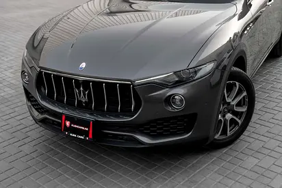 2020 Maserati LEVANTE photo 7