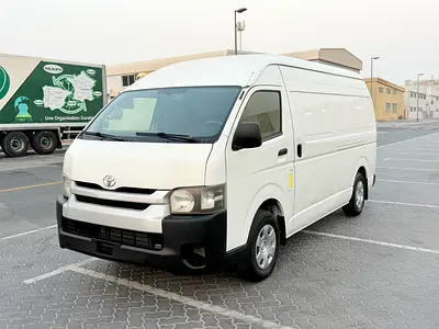 Toyota Hiace Hiroof 2015 Delivery Van GCC