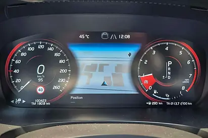 صورة 15 لـ 2018 Volvo S90