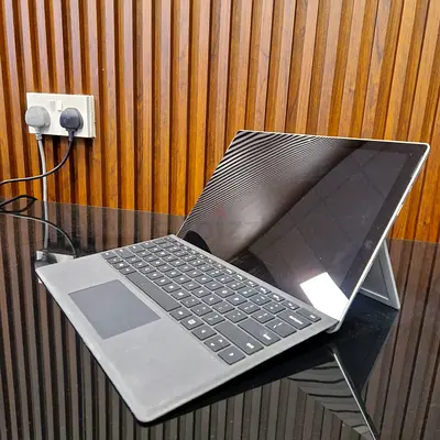 Microsoft Surface Pro 7 i7 16/512