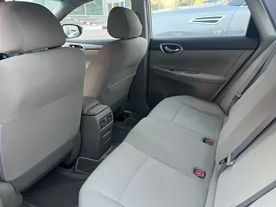 2020 Nissan SENTRA — миниатюра 7