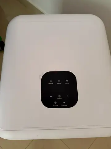 Portable dehumidifier / air purifier unit - good condition