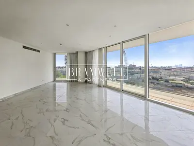 Spacious | Ready to Move in | Premium Living