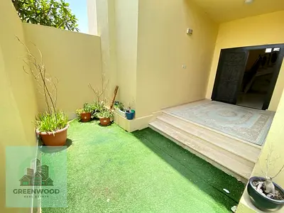 Elegant Spacious 2 Bedroom Hall With Separate Kitchen With Garden Big Sunny Windows Proper 2 Bath In KCA