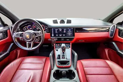 صورة 9 لـ 2020 Porsche CAYENNE