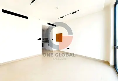 Big Layout | High Floor | Fitted Kitchen | Vacant