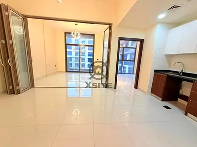 1BR Convertible 2 BR | Pool View|Bright Layout