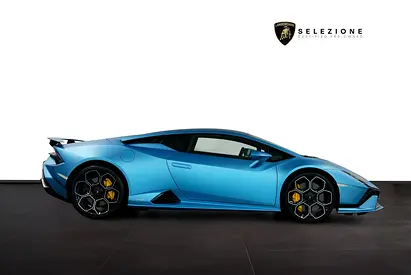 2023 Lamborghini HURACAN photo 3