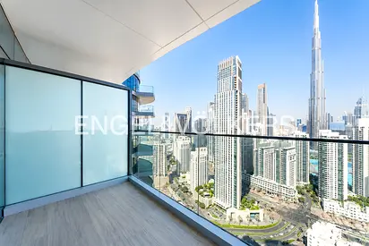 Burj Khalifa View | Luxurious | Bright