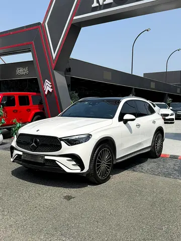 Mercedes-Benz GLC 300 4MATIC | 2024 | Korean Import | White