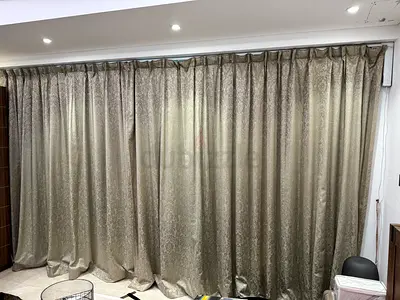 FujiKawa motorized 470cm Luxury Blackout Curtains and Rail with Remote Control, green/grey flowers