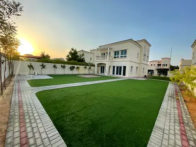Single Row | Massive Plot | Best Deal