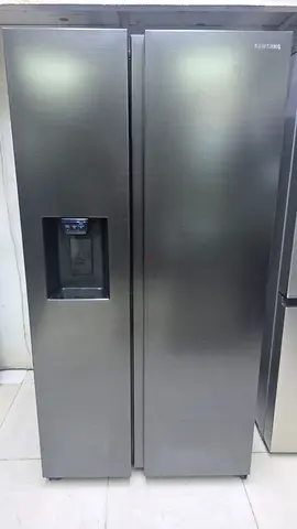 Samsung latest model side by side fridge ice maker with water dispenser