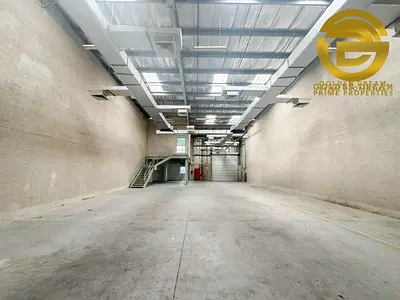 PRIME LOCATION |+Fitted Office| GARAGE ALLOWED