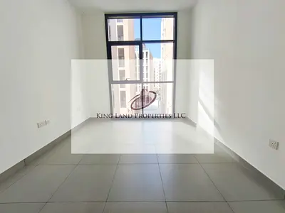 عرض محدود | شقة غرفة وصالة مع الأجهزة المنزلية | الممشى | 42,000 درهم