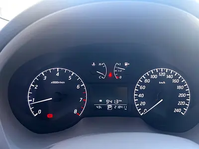 2015 Nissan TIIDA — фото 8