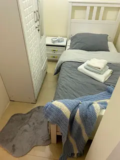 Private clean room available close to Circle Mall