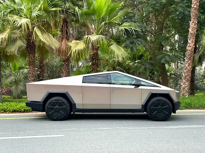 2024 Tesla CYBERTRUCK 照片 5