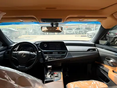 2021 Lexus ES-SERIES 照片 6