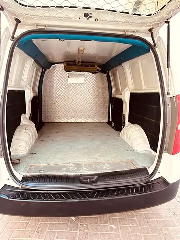 صورة 14 لـ 2013 Hyundai H1