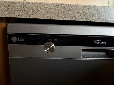 LG Inverter Direct Drive Built-in Dishwasher - Good Working Condition