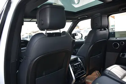 2020 LAND Rover RANGE ROVER SPORT — миниатюра 13