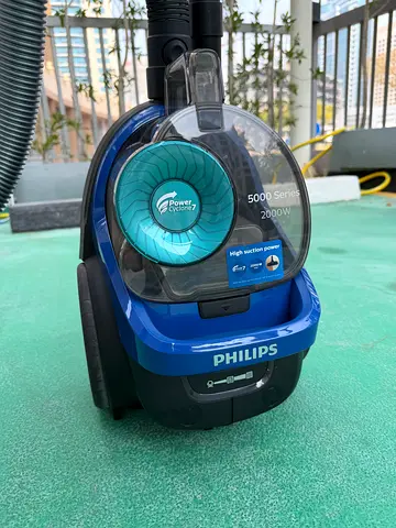 Philips 5000 Series Vacuum Cleaner FC9570 Bagless 2000W