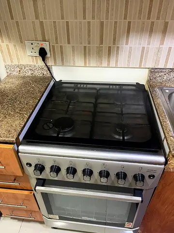 Super General Gas Range Cooker with 4 Burners and Oven