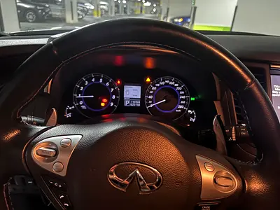 صورة 7 لـ 2017 Infiniti QX70