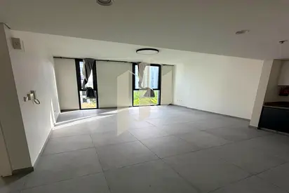 Hot Deal ! | 3-4 cheques | Spacious 1BR