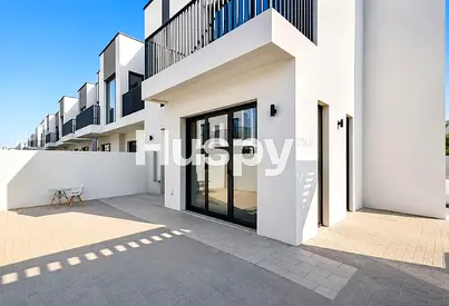 Corner Unit | Large Plot | Upgraded