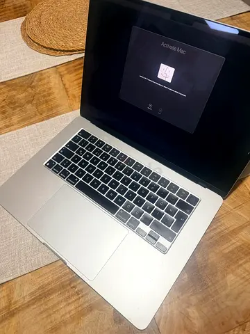 MacBook Air 15 M2 perfect Turkish keyboard