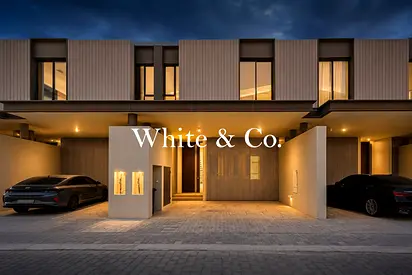 Multiple Options | G+1 Middle Unit | Sale